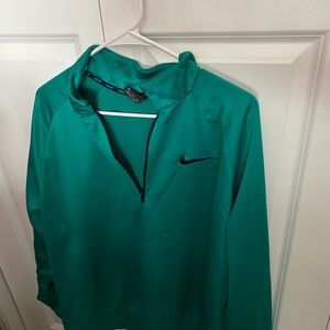 Nike men’s sweatshirt
